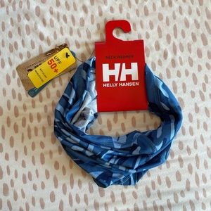NWT helly hansen upf50 neck warmer